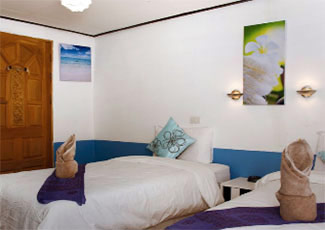 The Villa - Blue Bedroom